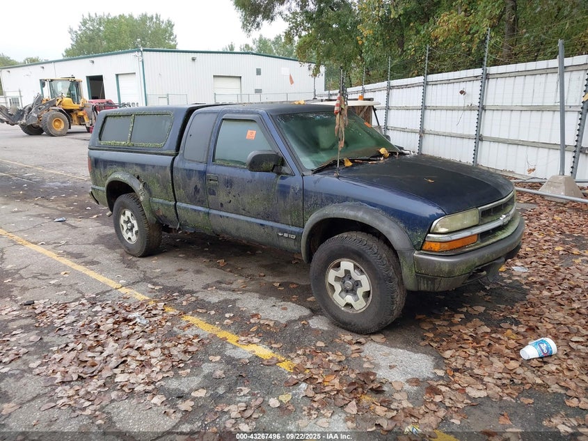 1GCCT19W8Y8244204 2000 Chevrolet S-10 Ls auction photo 1