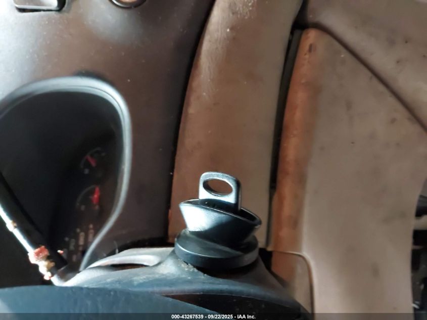 2004 Ford E-350 Super Duty Xl/Xlt VIN: 1FBSS31L44HA43846 Lot: 43267539