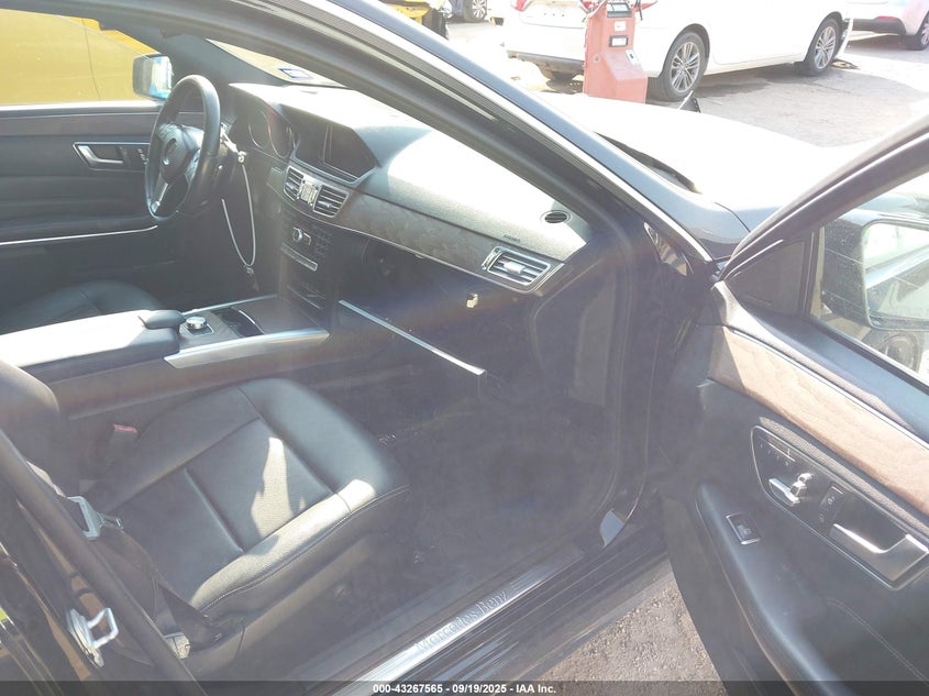 2015 MERCEDES-BENZ E 350 - WDDHF5KB6FB143695
