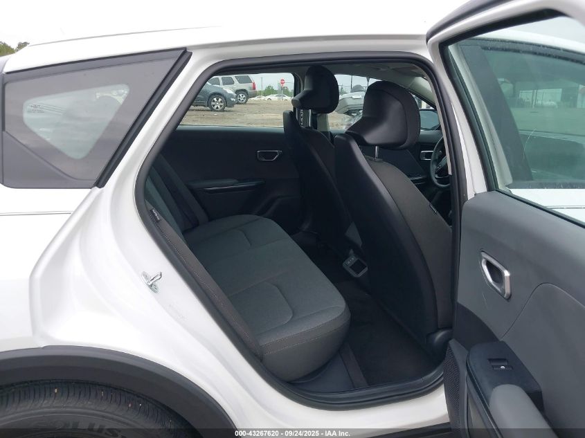 2025 Kia K4 Lx VIN: 3KPFT4DE8SE174214 Lot: 43267620