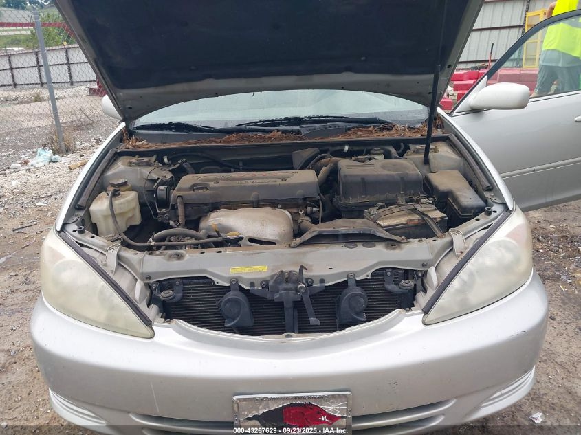 2004 Toyota Camry Le VIN: 4T1BE32K44U884559 Lot: 43267629