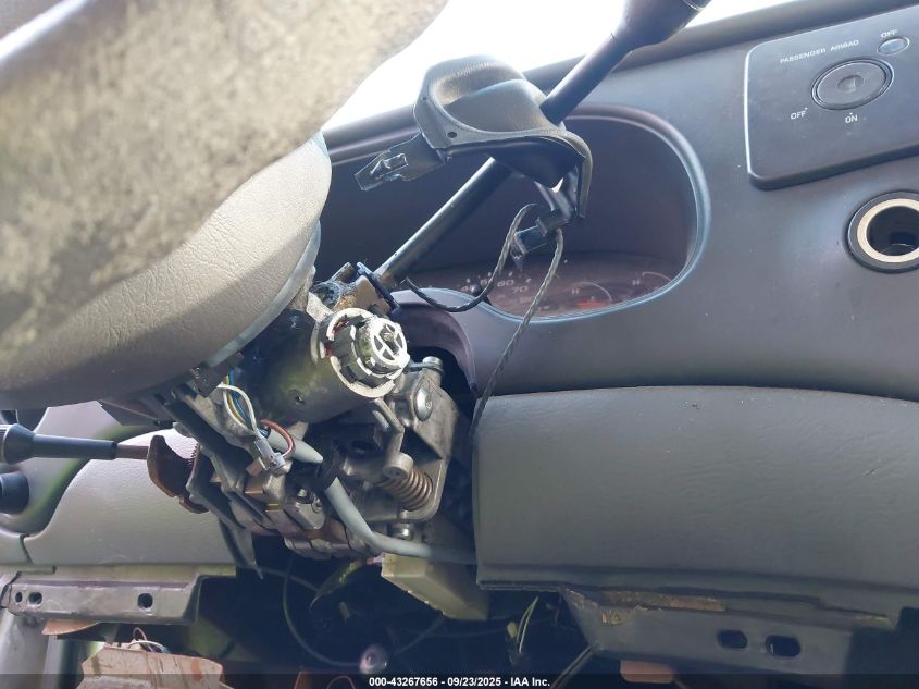 2006 Ford E-450 Cutaway VIN: 1FDXE45S96HA83001 Lot: 43267656