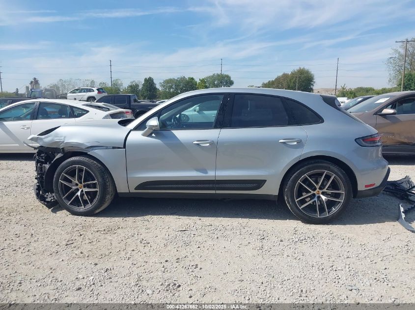 2023 Porsche Macan T VIN: WP1AA2A51PLB21697 Lot: 43267662