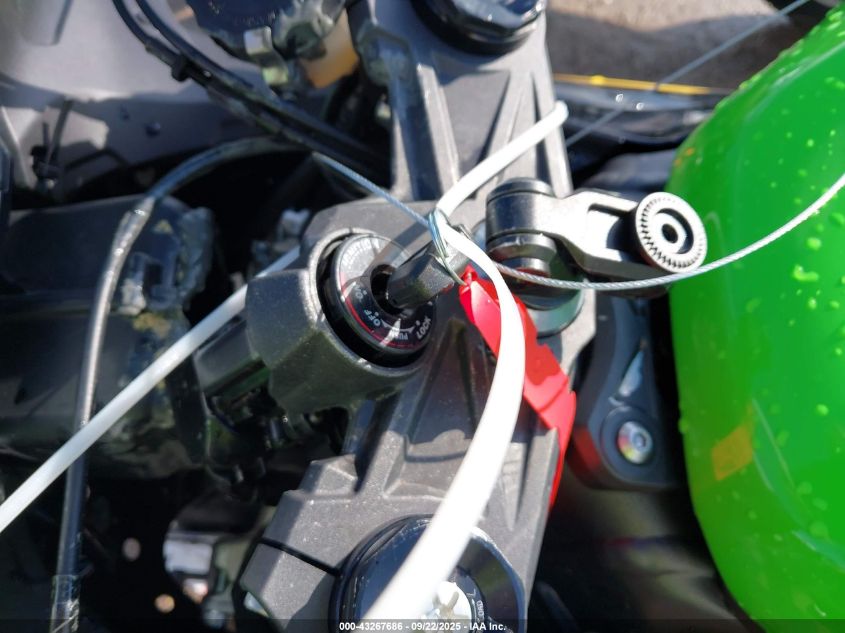 2025 Kawasaki Zx636 K VIN: JKBZXJK11SA010084 Lot: 43267686