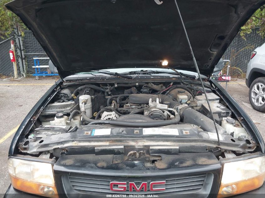 1998 GMC Jimmy Sls VIN: 1GKDT13W3W2508365 Lot: 43267788