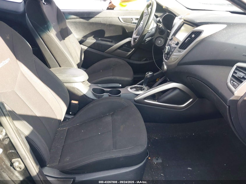 VIN KMHTC6AD4HU307728 2017 HYUNDAI VELOSTER