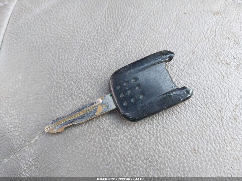 2008 Mercury Grand Marquis Ls VIN: 2MEFM75V58X637604 Lot: 43267895