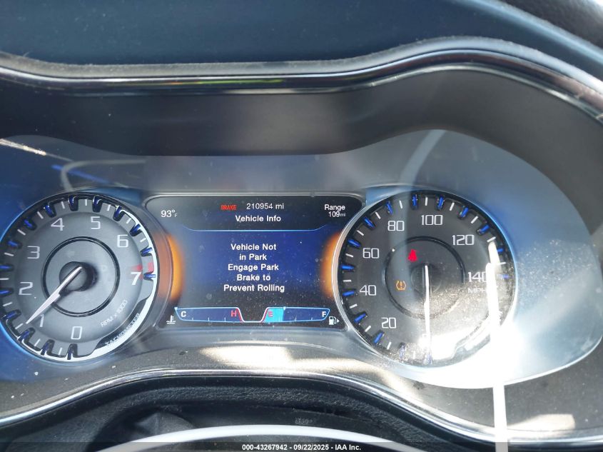 2015 Chrysler 200 S VIN: 1C3CCCBG1FN518893 Lot: 43267942