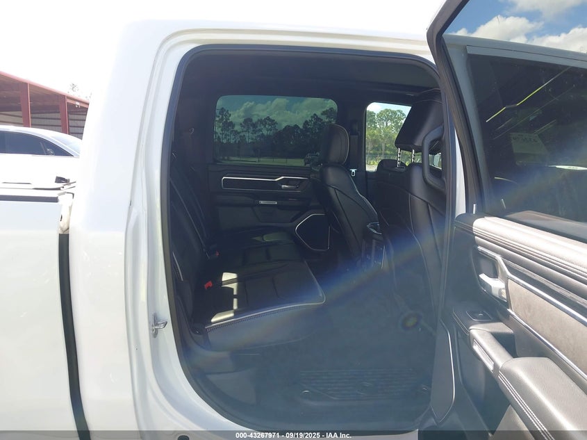 2023 RAM 1500 LARAMIE  4X4 5'7 BOX - 1C6SRFJT3PN547844