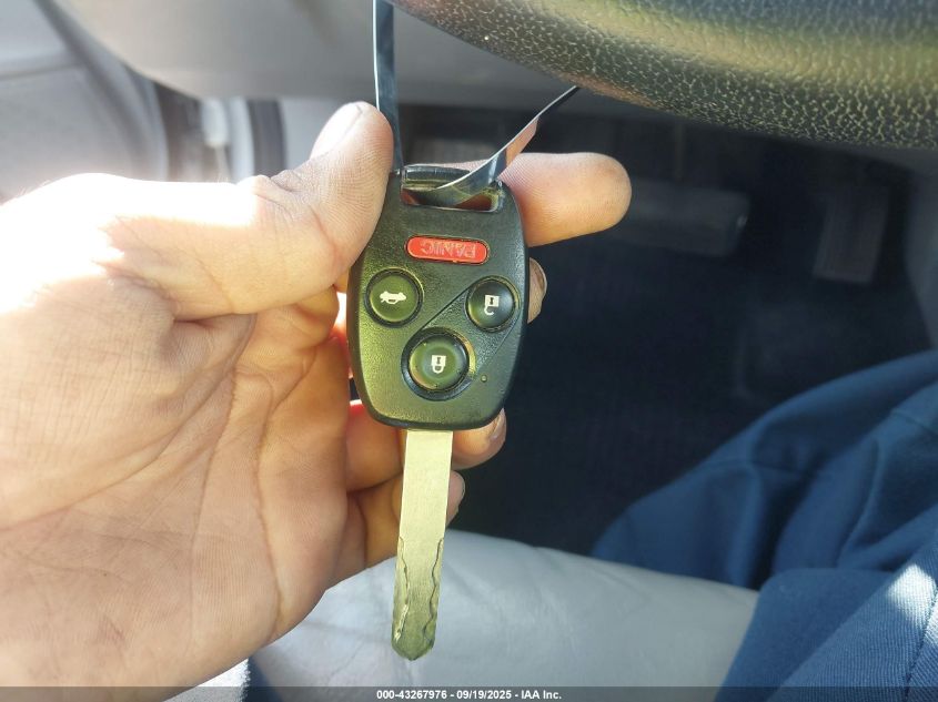 2011 Honda Accord 2.4 Ex-L VIN: 1HGCP2F80BA087303 Lot: 43267976