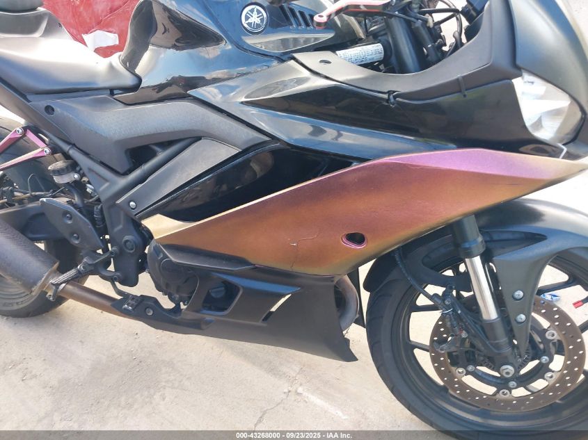 2021 Yamaha Yzfr3 A VIN: MH3RH18Y4MK007920 Lot: 43268000