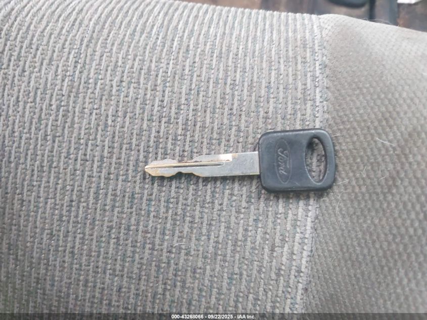 2003 Ford F-250 Lariat/Xl/Xlt VIN: 3FTNX21L13MB35639 Lot: 43268066