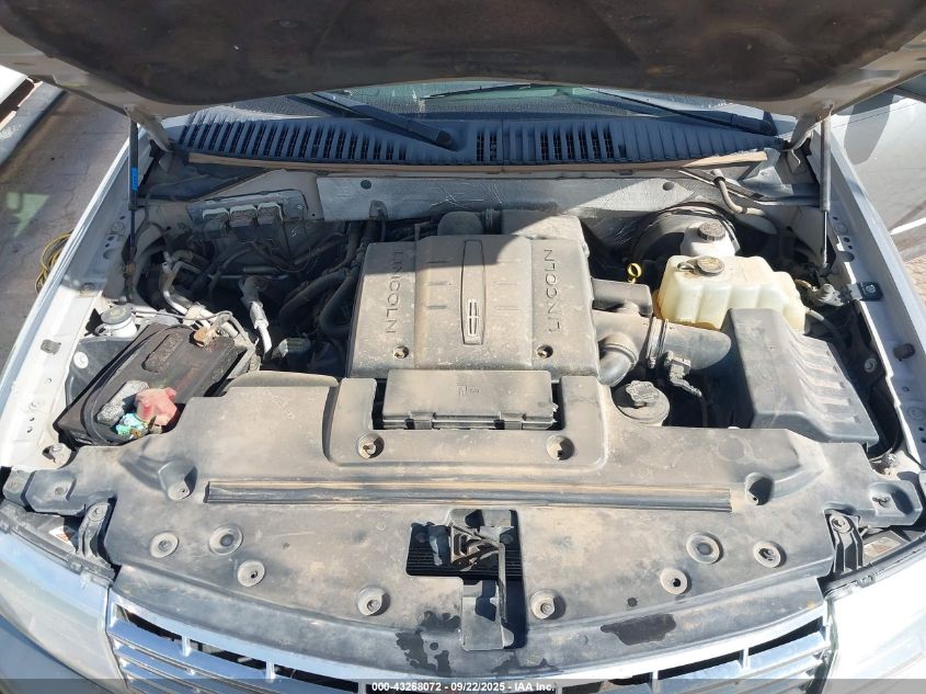 2009 Lincoln Navigator VIN: 5LMFU28579LJ00742 Lot: 43268072