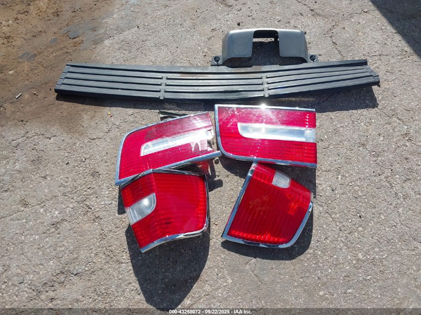 2009 Lincoln Navigator VIN: 5LMFU28579LJ00742 Lot: 43268072