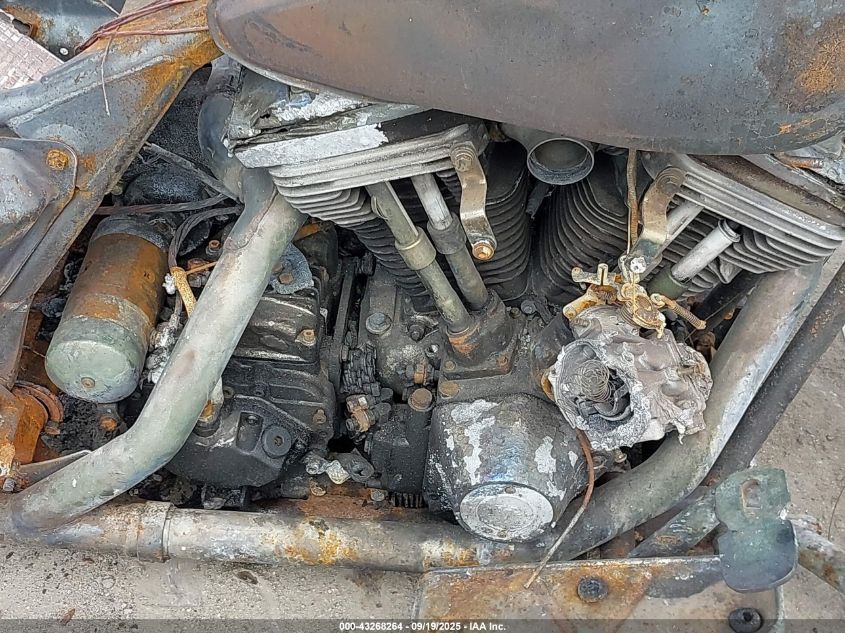 1985 Harley-Davidson Flht Classic VIN: 1HD1DDL2XFY505369 Lot: 43268264