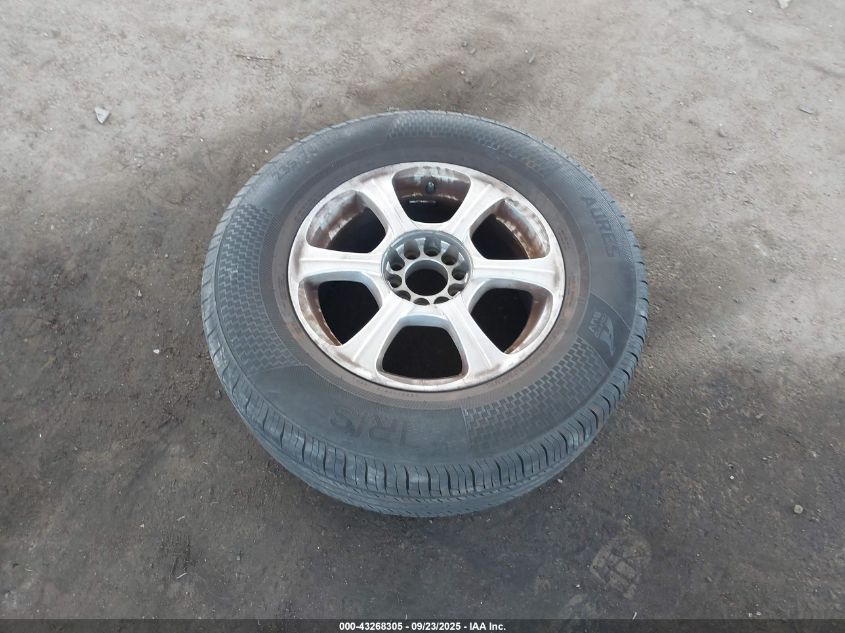 2004 Ford Escape Xls VIN: 1FMCU02184DA22698 Lot: 43268305