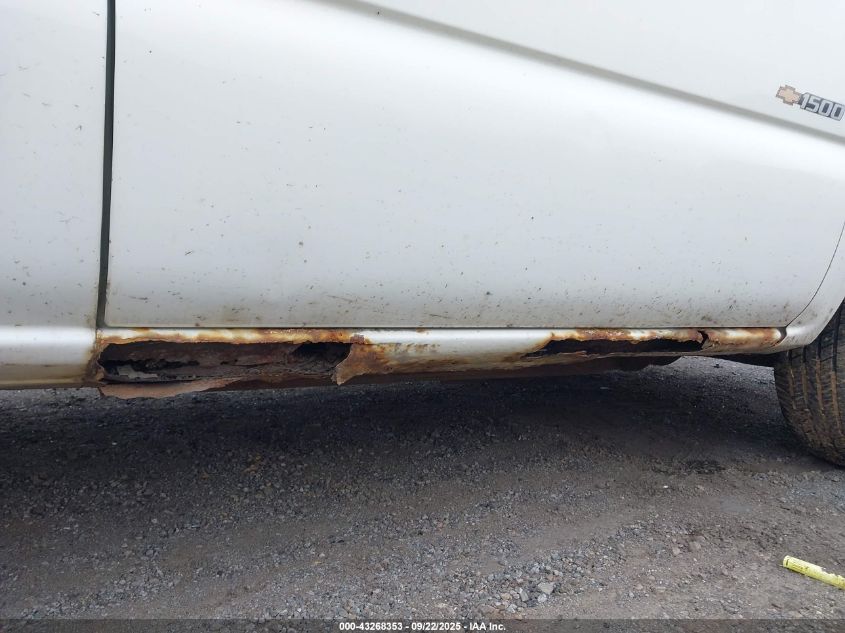 2000 Chevrolet Silverado 1500 VIN: 1GCEC14W8YZ337492 Lot: 43268353