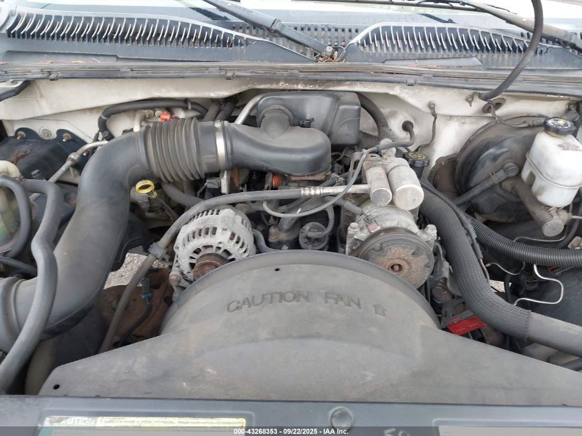 2000 Chevrolet Silverado 1500 VIN: 1GCEC14W8YZ337492 Lot: 43268353