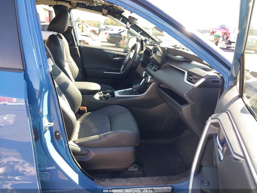 2024 TOYOTA RAV4 HYBRID XSE - JTME6RFV4RD562064