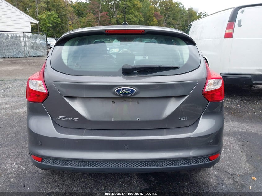 1FAHP3M26CL200546 2012 FORD FOCUS photo no. 16