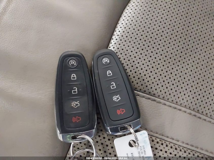 2013 Lincoln Mkx VIN: 2LMDJ8JK9DBL23092 Lot: 43268395