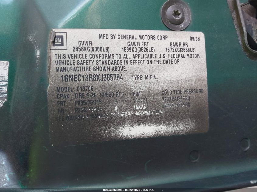 1999 Chevrolet Tahoe Lt VIN: 1GNEC13R8XJ385784 Lot: 43268398