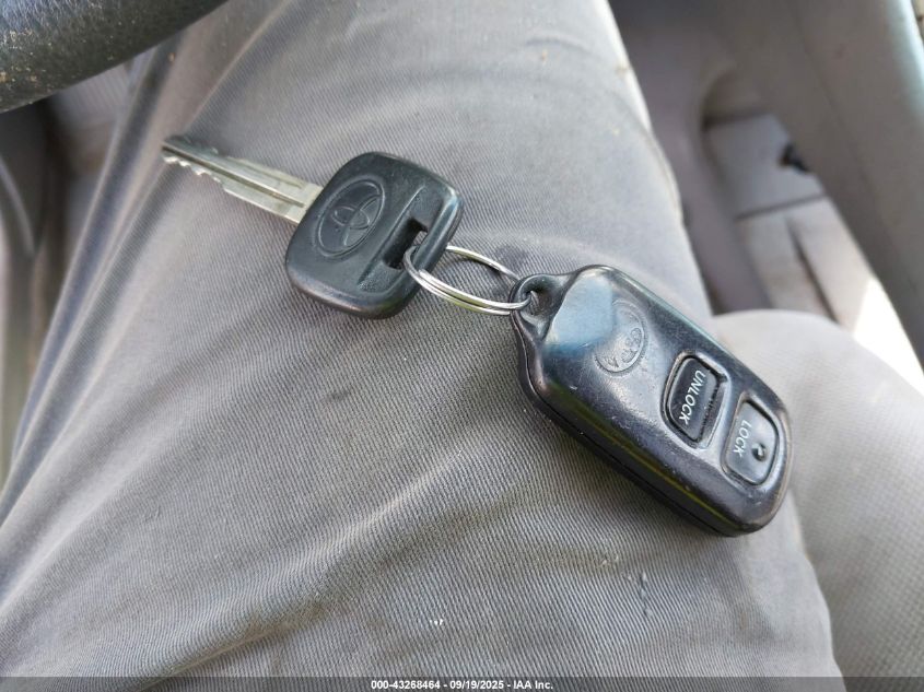 2005 Toyota Highlander V6 VIN: JTEGP21AX50080908 Lot: 43268464