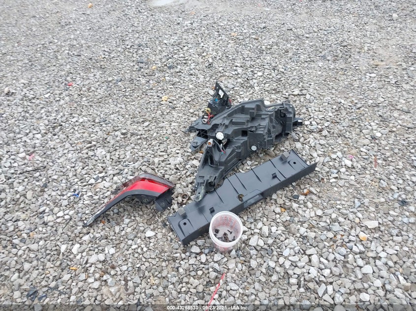 2024 Nissan Versa 1.6 Sr VIN: 3N1CN8FV5RL894404 Lot: 43268530