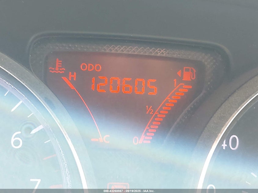 2014 NISSAN VERSA 1.6 SV - 3N1CN7AP1EL848078