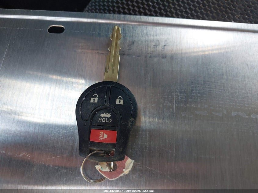 2014 NISSAN VERSA 1.6 SV - 3N1CN7AP1EL848078