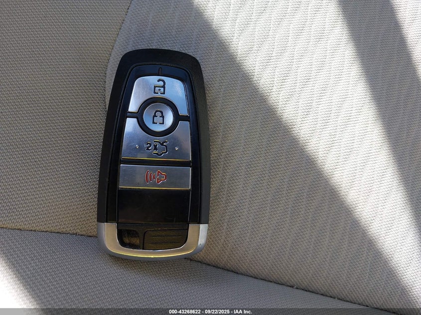 2020 Ford Fusion Se VIN: 3FA6P0HD6LR235025 Lot: 43268622