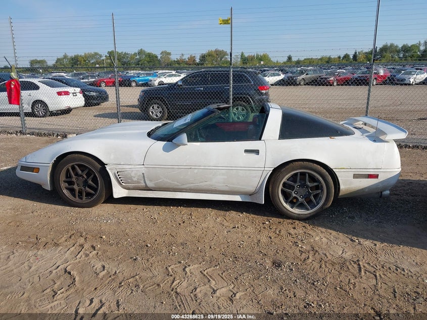 1996 Chevrolet Corvette VIN: 1G1YY22PXT5110586 Lot: 43268625