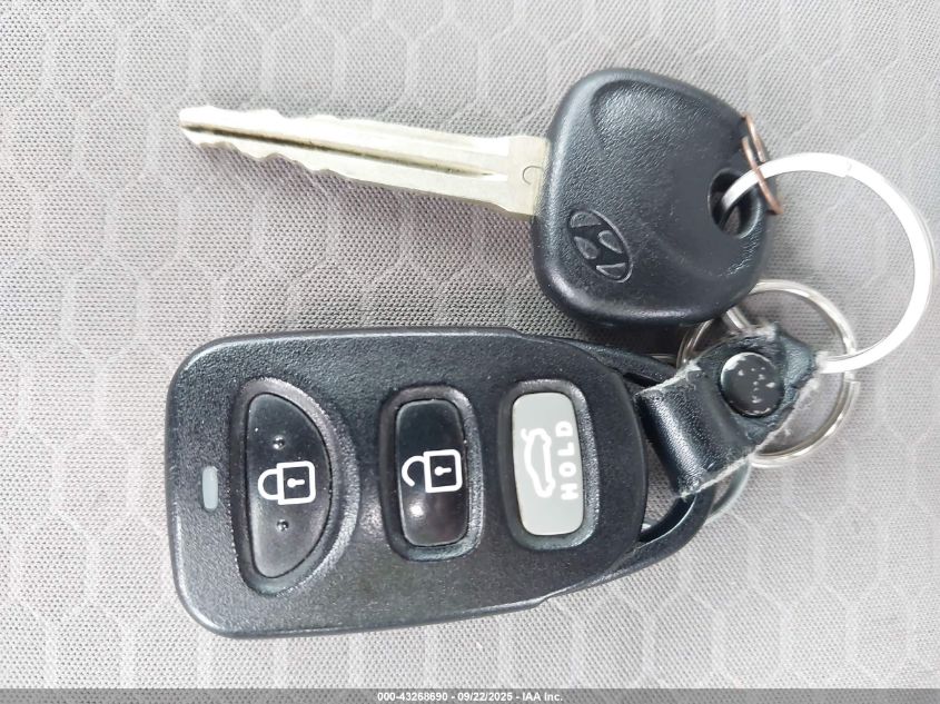 2020 Hyundai Elantra Se VIN: 5NPD74LFXLH619894 Lot: 43268690