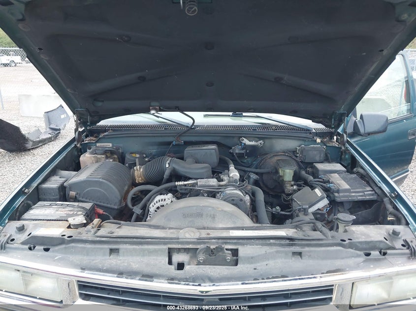 1998 Chevrolet Tahoe Ls VIN: 1GNEK13R2WJ368898 Lot: 43268693