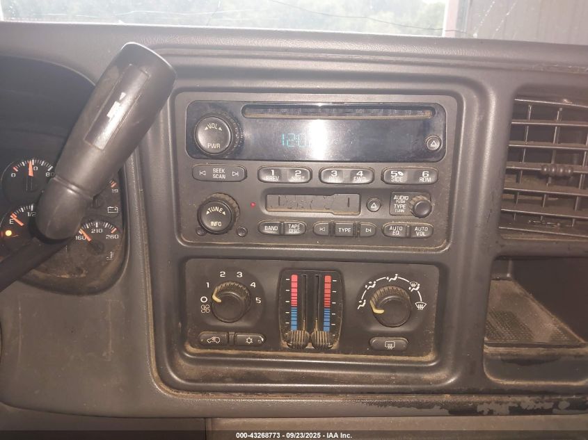 2005 Chevrolet Silverado 1500 Z71 VIN: 2GCEK13T251300646 Lot: 43268773