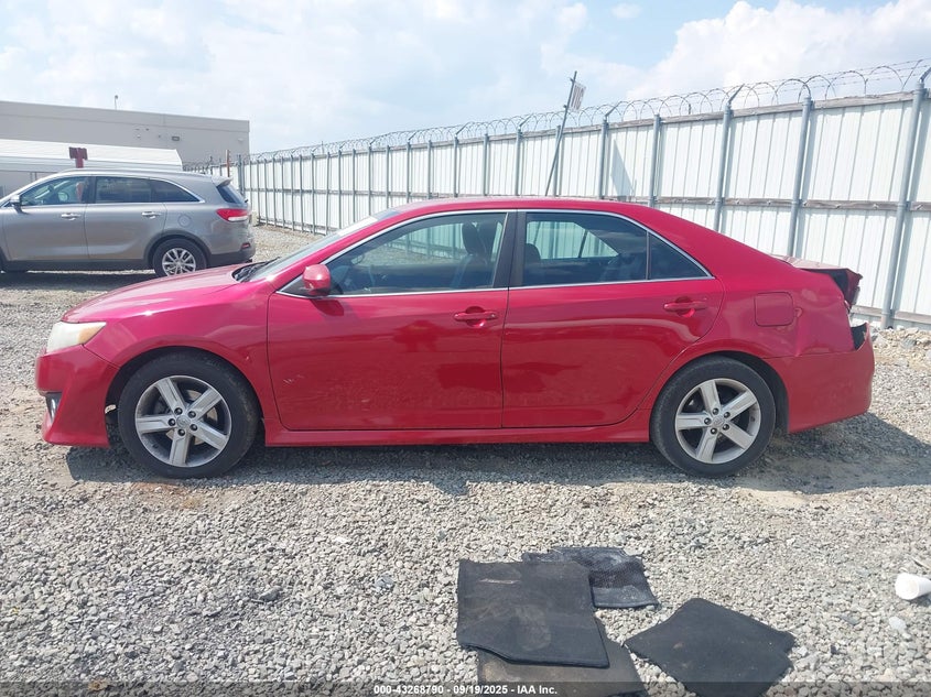 2014 Toyota Camry Se VIN: 4T1BF1FK9EU844622 Lot: 43268790