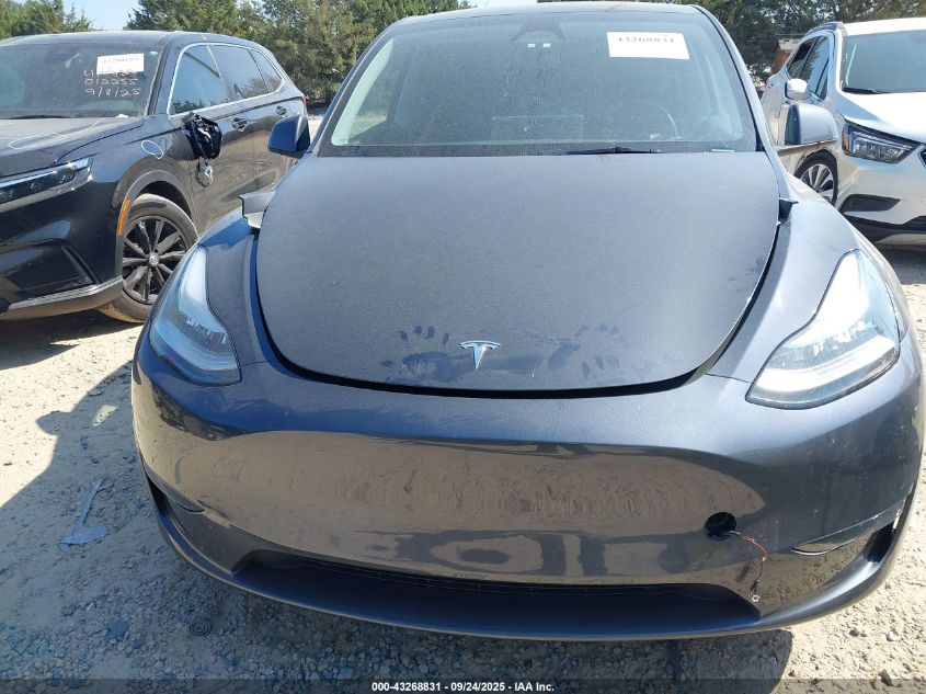 2023 Tesla Model Y Awd/Long Range Dual Motor All-Wheel Drive VIN: 7SAYGDEE0PA153743 Lot: 43268831