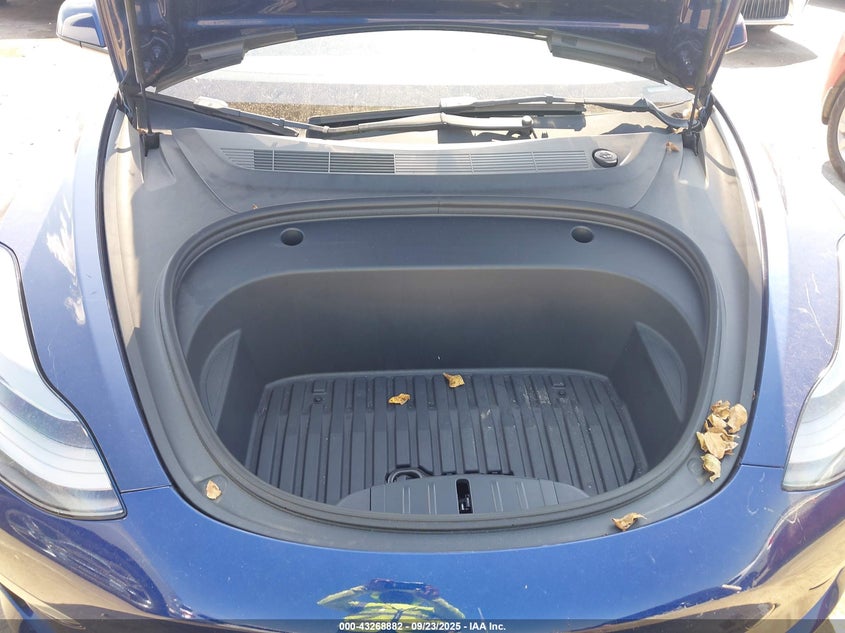 2023 Tesla Model 3 Rear-Wheel Drive VIN: 5YJ3E1EA8PF490527 Lot: 43268882