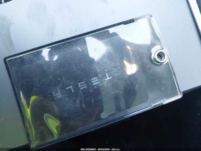 2023 Tesla Model 3 Rear-Wheel Drive VIN: 5YJ3E1EA8PF490527 Lot: 43268882