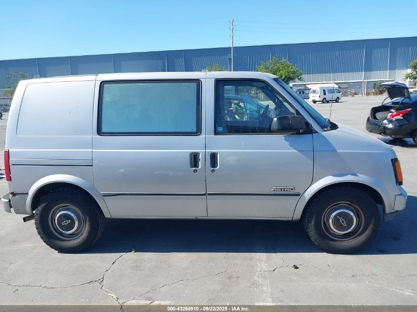 1988 Chevrolet Astro VIN: 1GCDM15Z3JB238370 Lot: 43268910