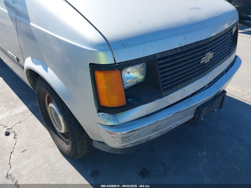 1988 Chevrolet Astro VIN: 1GCDM15Z3JB238370 Lot: 43268910