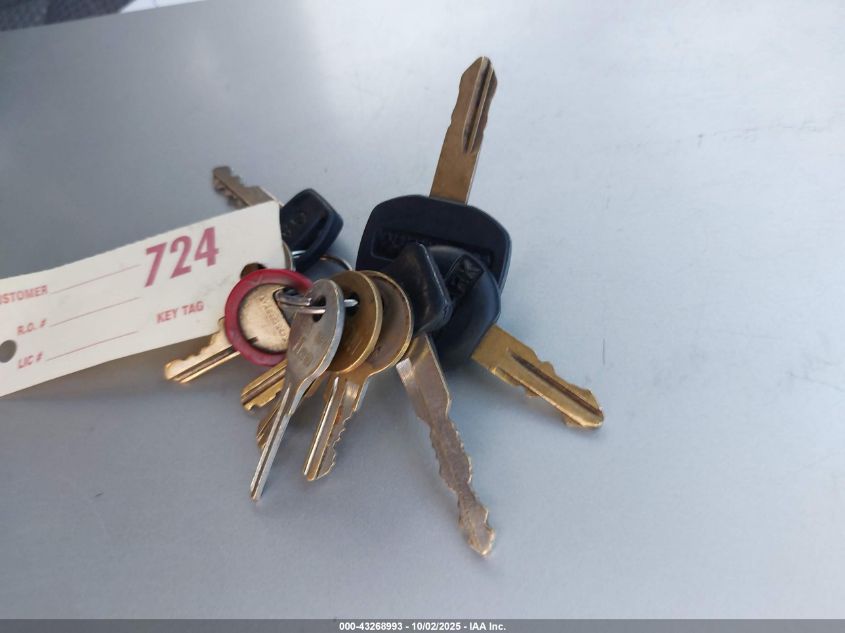 1994 Ford Econoline E350 Cutaway Van VIN: 1FDKE30G8RHC14690 Lot: 43268993