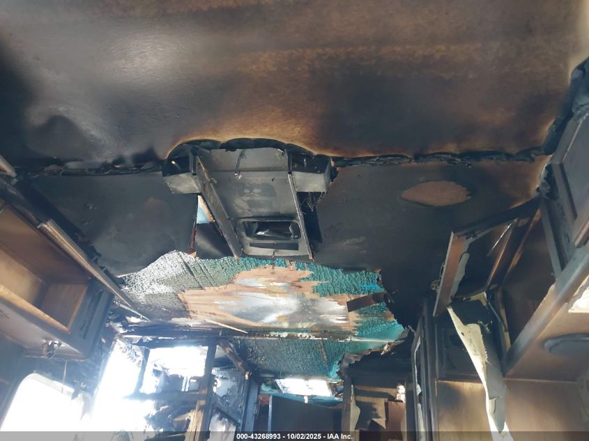 1994 Ford Econoline E350 Cutaway Van VIN: 1FDKE30G8RHC14690 Lot: 43268993