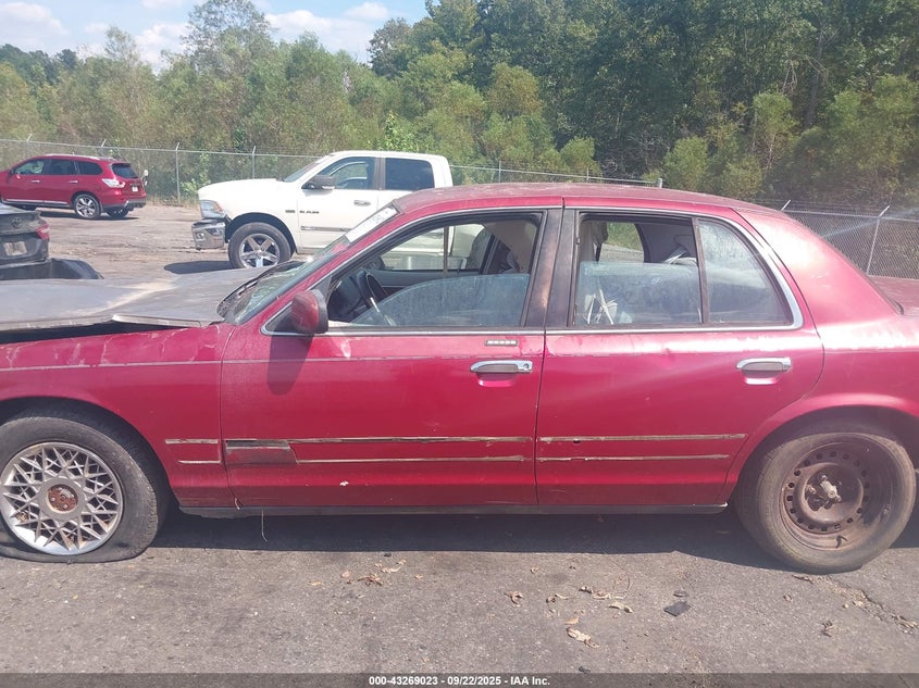 1998 Mercury Grand Marquis VIN: 2MEFM74W5WX655317 Lot: 43269023