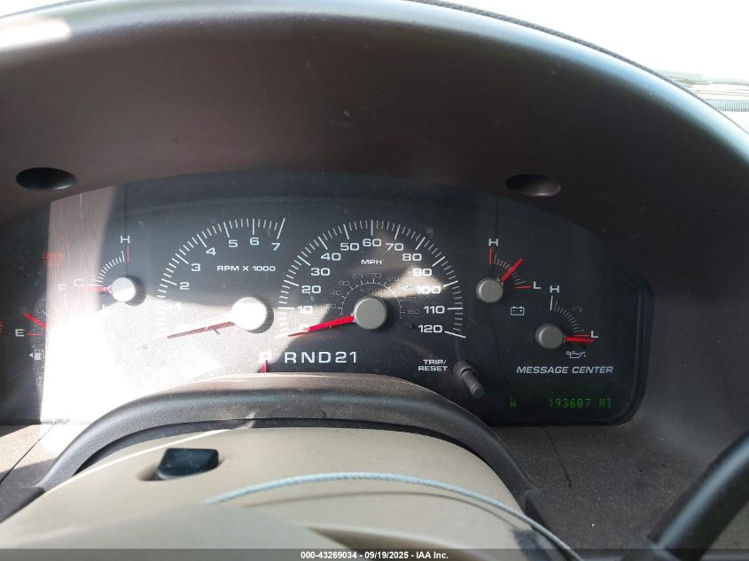 2004 Ford Expedition Eddie Bauer VIN: 1FMFU17L44LB06956 Lot: 43269034