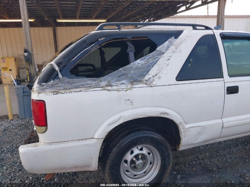 2002 Chevrolet Blazer Ls VIN: 1GNCS18W52K125807 Lot: 43269065