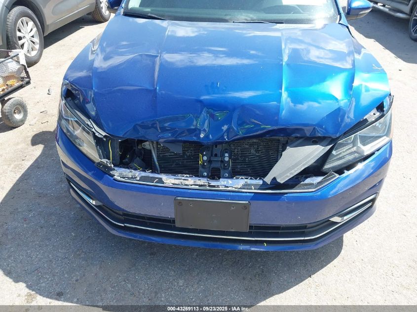 2016 Volkswagen Passat 1.8T Se VIN: 1VWBS7A35GC011215 Lot: 43269113