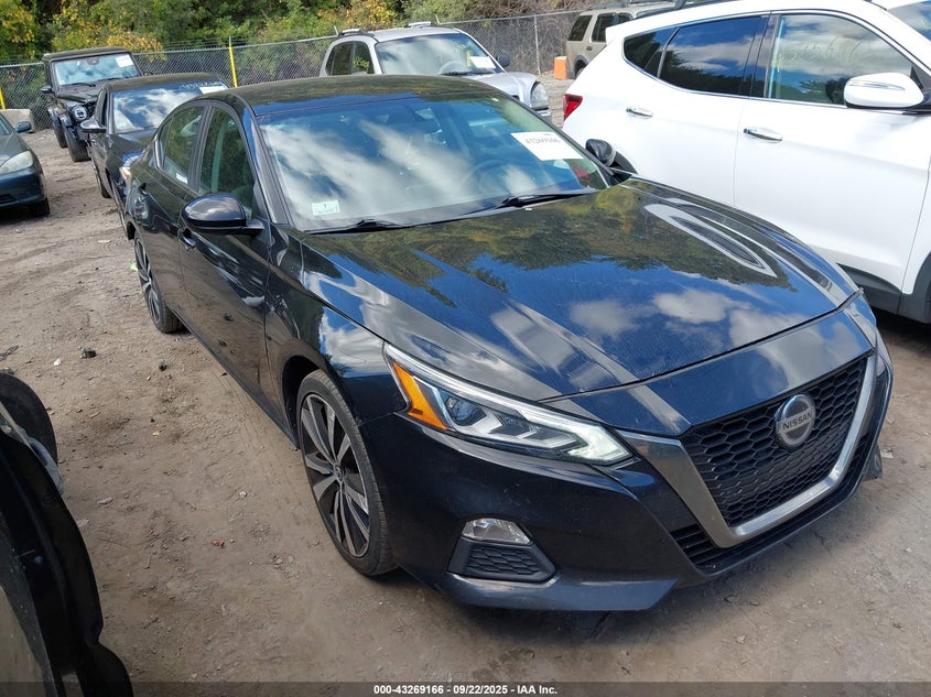 NISSAN ALTIMA 2.5 SR