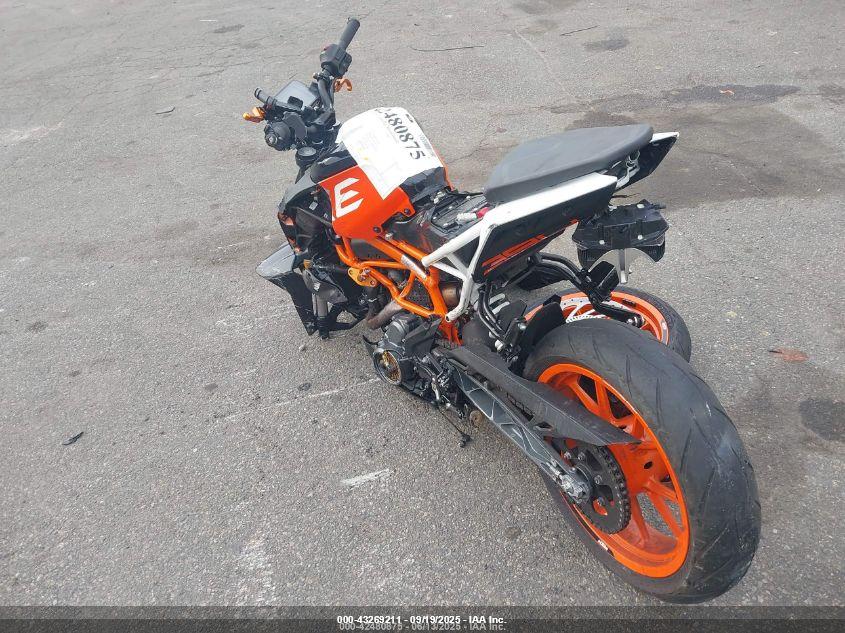 MD2JPJ406KC222442 2019 KTM 390 ADVENTURE photo no. 3