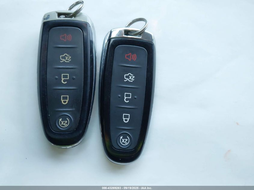 2011 Lincoln Mkx VIN: 2LMDJ8JKXBBJ11637 Lot: 43269283